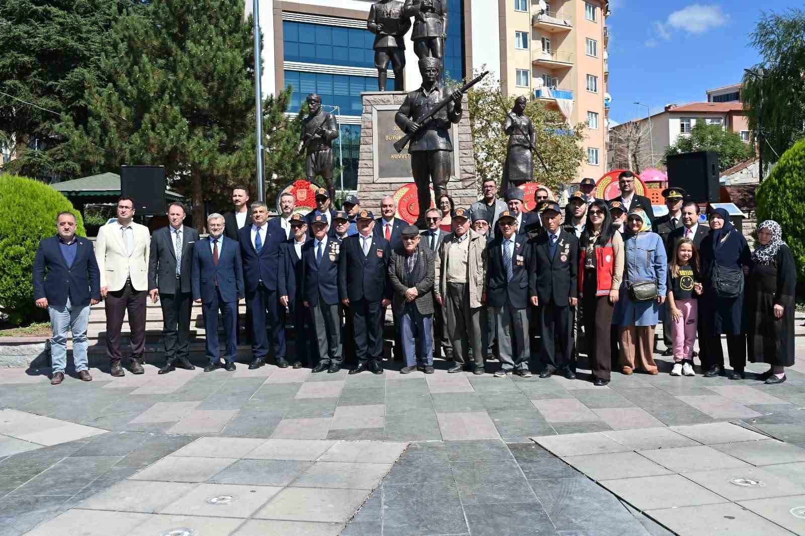 Bozüyük’te Gaziler Günü programı düzenlendi