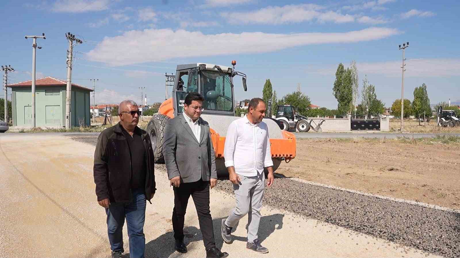 Bolvadin’de çiftçilerin ulaşım çilesi son buluyor