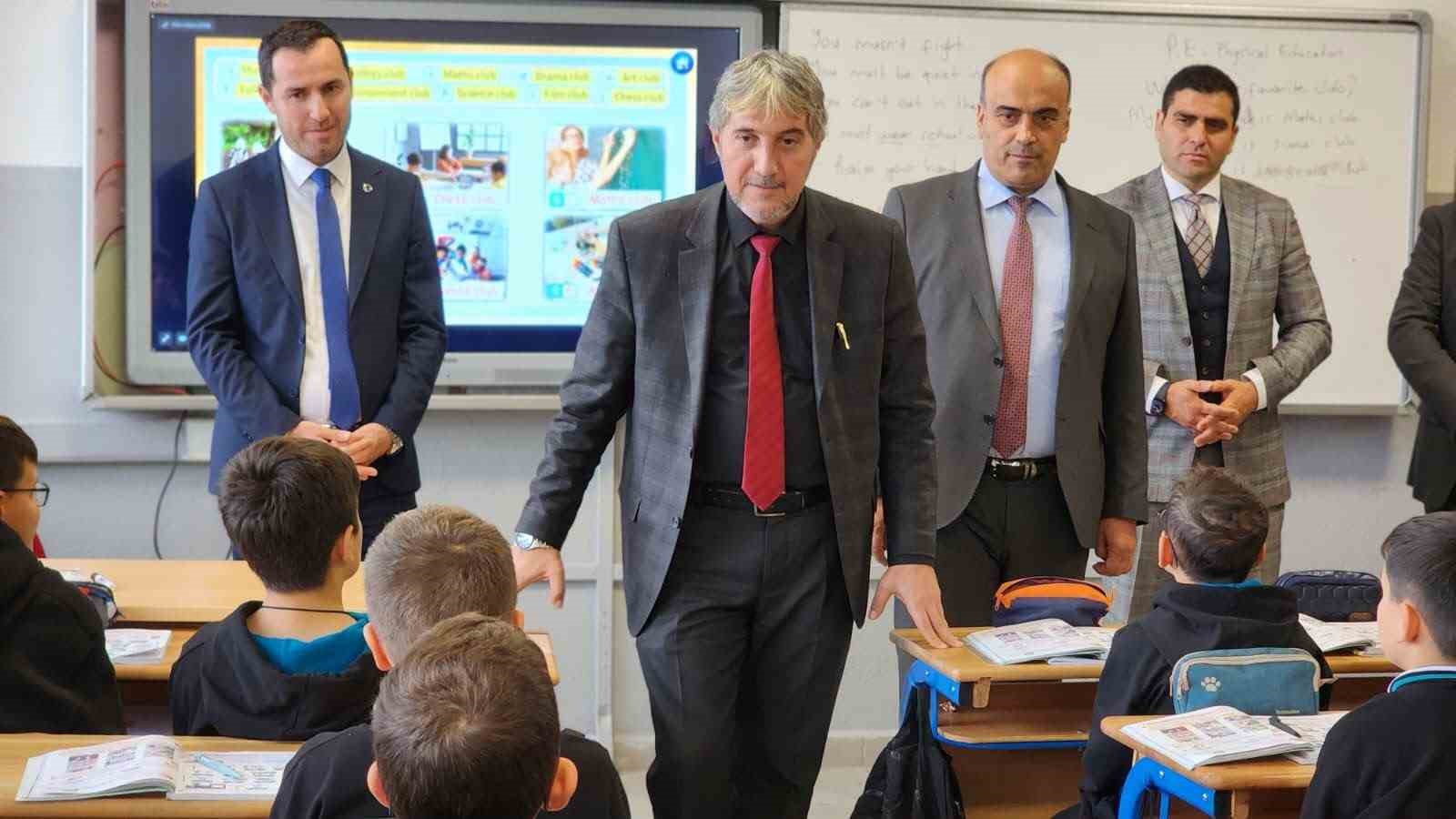 Müdür Yılmaz: "Başarı, inanmak ve gayret göstermekle mümkündür"