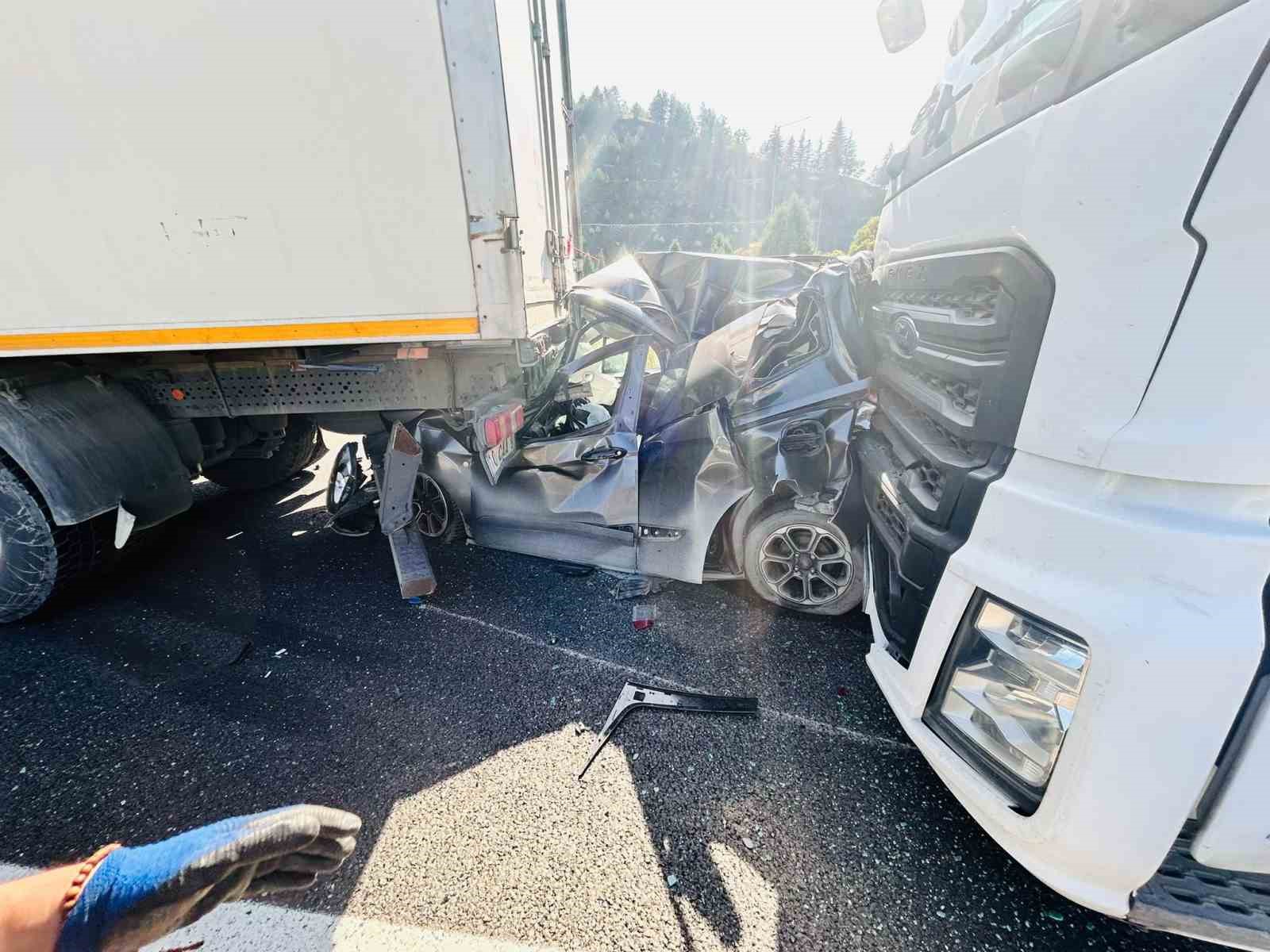 Bilecik’te zincirleme trafik kazası: 1 yaralı