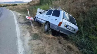 Hisarcık’ta otomobil şarampole savruldu: 4 yaralı