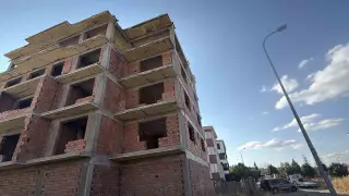 İnşaatın 4’üncü katından düşen şahıs yaralandı