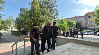 Oto galerici gencin ölümüyle ilgili ağabey ve kuzen tutuklandı