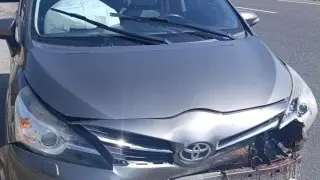 Yola aniden çıkan koyun kazaya sebep oldu, 1 yaralı