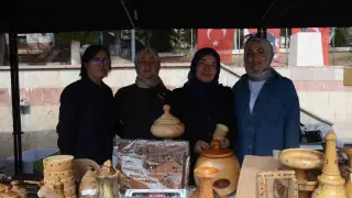 ’Bir iyilik, bir umut, bir çocuğun geleceğine dokunsun’ sloganıyla üniversite öğrencilere destek için bir araya geldiler