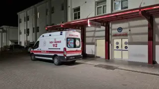 Eskişehir’de otomobille çarpışan motosikletin yolcusu ağır yaralandı
