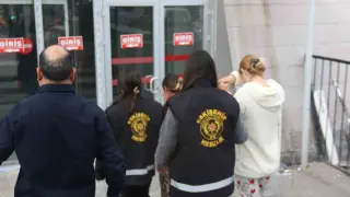 Eskişehir’de 2 evden hırsızlık olayının şüphelileri tutuklandı