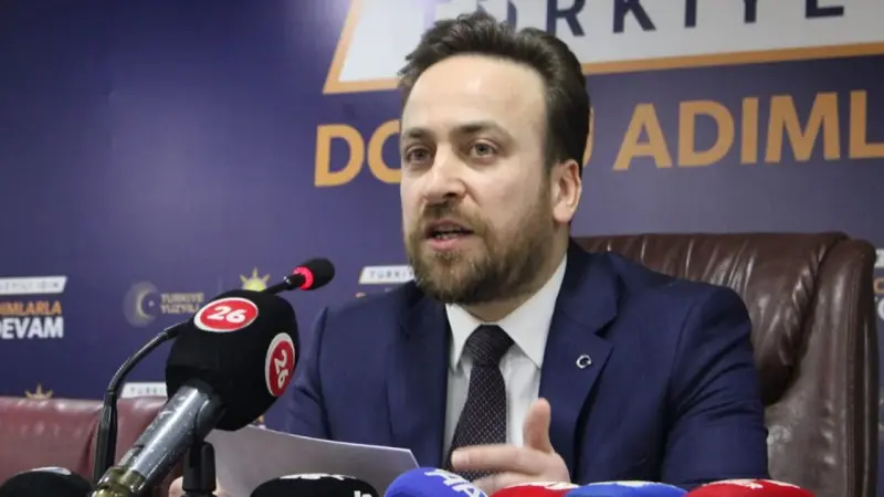 AK Parti'den Basına Fiziki Müdahaleye Sert Tepki