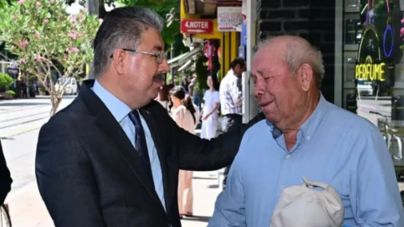 Vali Yılmaz ile Vatandaş Gözyaşlarıyla Hasret Giderdi