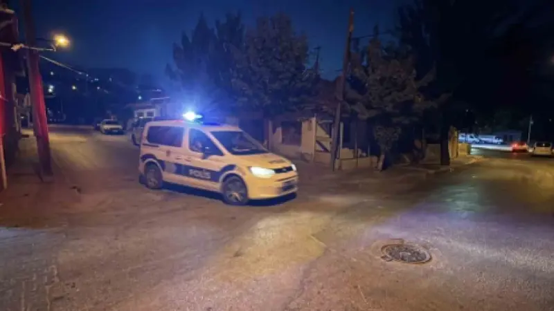 Biri Çocuk 3 Kişi Pompalı Tüfekle Vuruldu