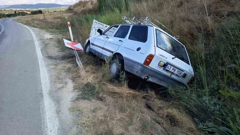 Hisarcık’ta otomobil şarampole savruldu: 4 yaralı