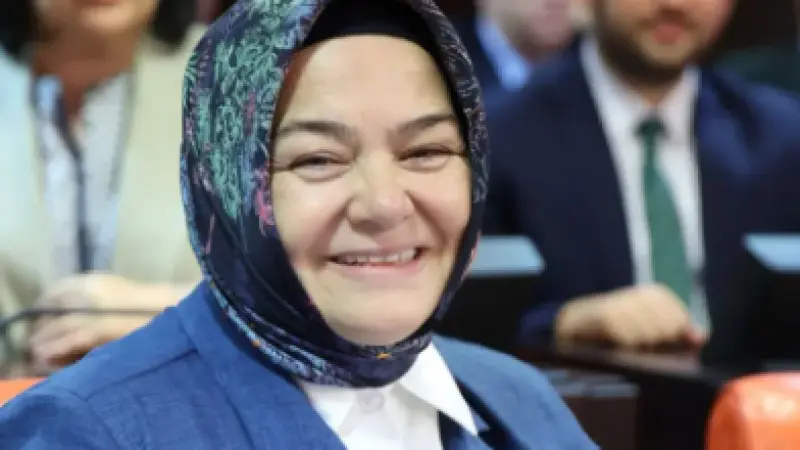 Gürcan: “Millî teknoloji hamlemizin raylardaki gururu Eskişehir’den geleceğe hızla ilerliyor”