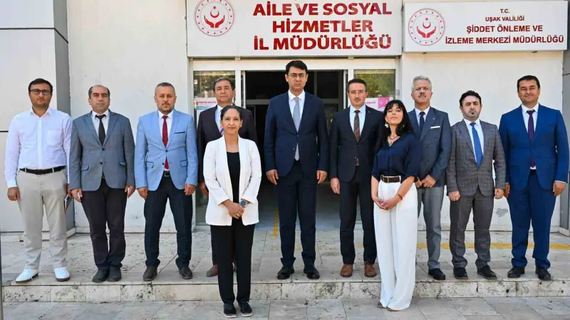 Uşak’ta sosyal hizmet çalışmaları değerlendirildi
