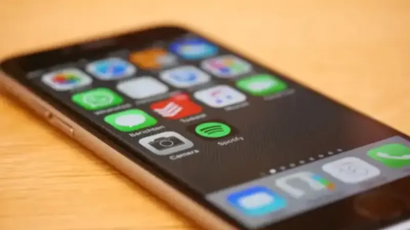 iPHONE’DA YENİ DÖNEM: IMEI KAYIT ÜCRETİNİ TARİHE Mİ KARIŞTIRACAK?