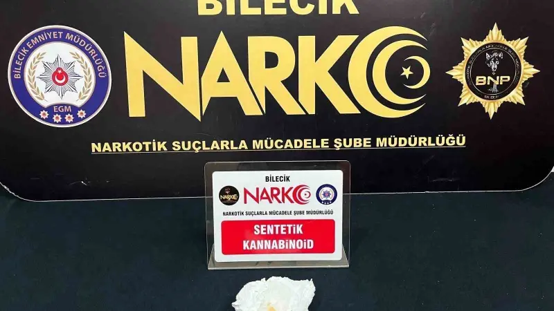 Bilecik’te şüpheli araçta uyuşturucu ele geçirildi