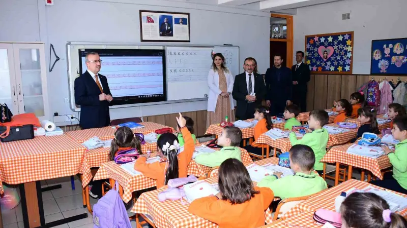 İl Millî Eğitim Müdürü Sinan Aydın’dan Cengiz Topel İlkokuluna ziyaret