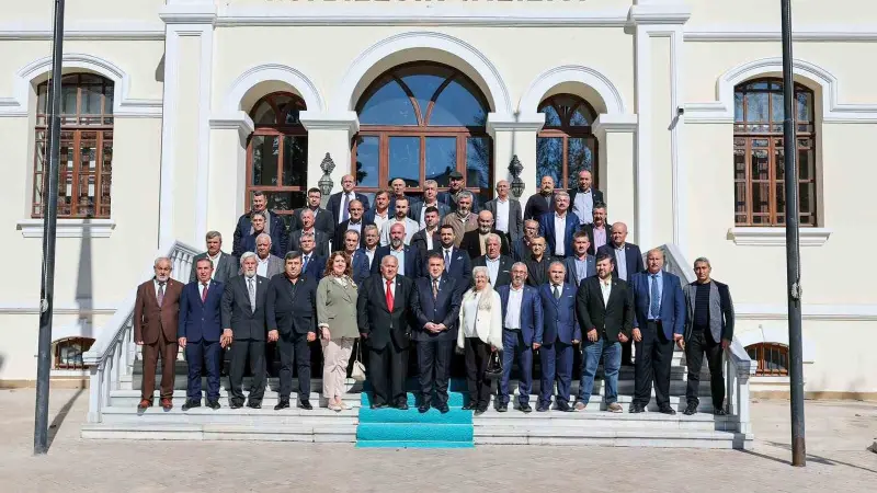 Vali Sözer, muhtarlarla bir araya geldi