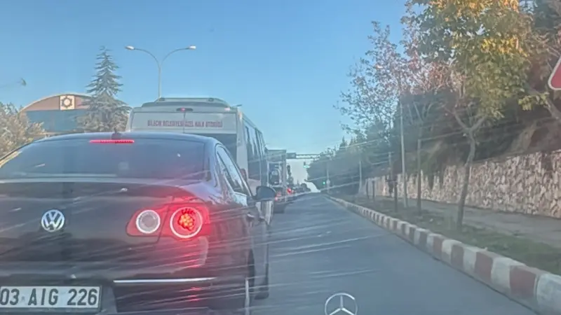Sanayi rampasındaki trafik çilesine çözüm bekleniyor