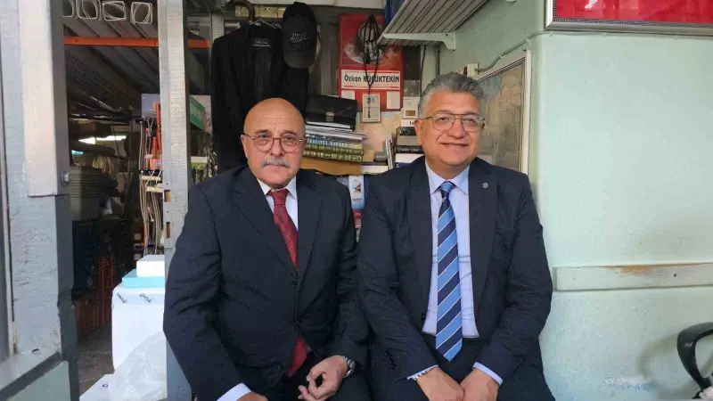Kütahya’nın 43 yıllık muhtarına anlamlı ziyaret