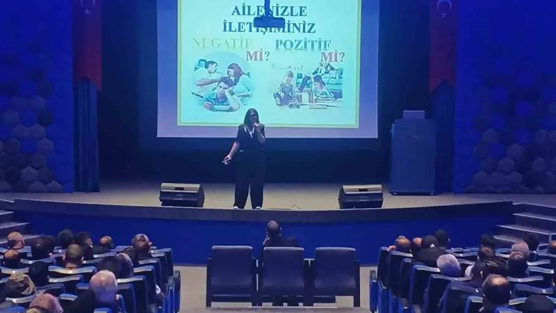 Cezaevindeki tutuklu ve hükümlülere aile içi iletişim semineri verildi