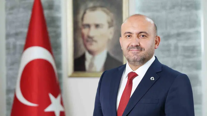 Başkan Albayrak, "Cumhuriyetin 103. yıl dönümüne ulaşmanın haklı gururunu ve büyük coşkusunu yaşıyoruz"